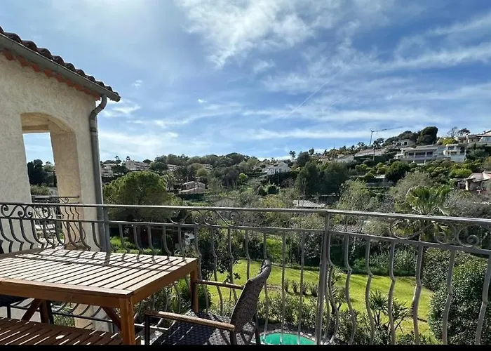 Villa Constance 3 Antibes - Spacieux Logement En Dernier Etage