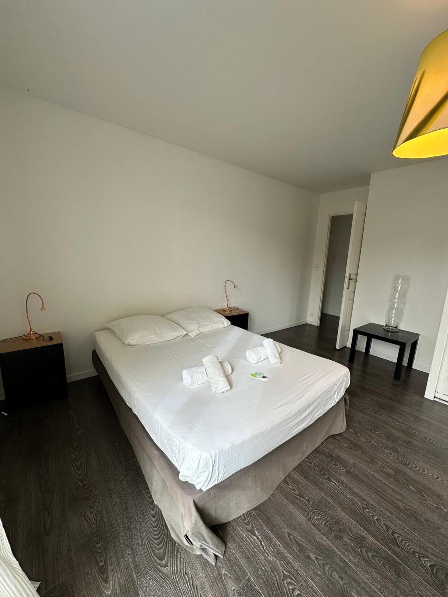 Appartement Constance 3 - Spacieux En Dernier Etage Antibes