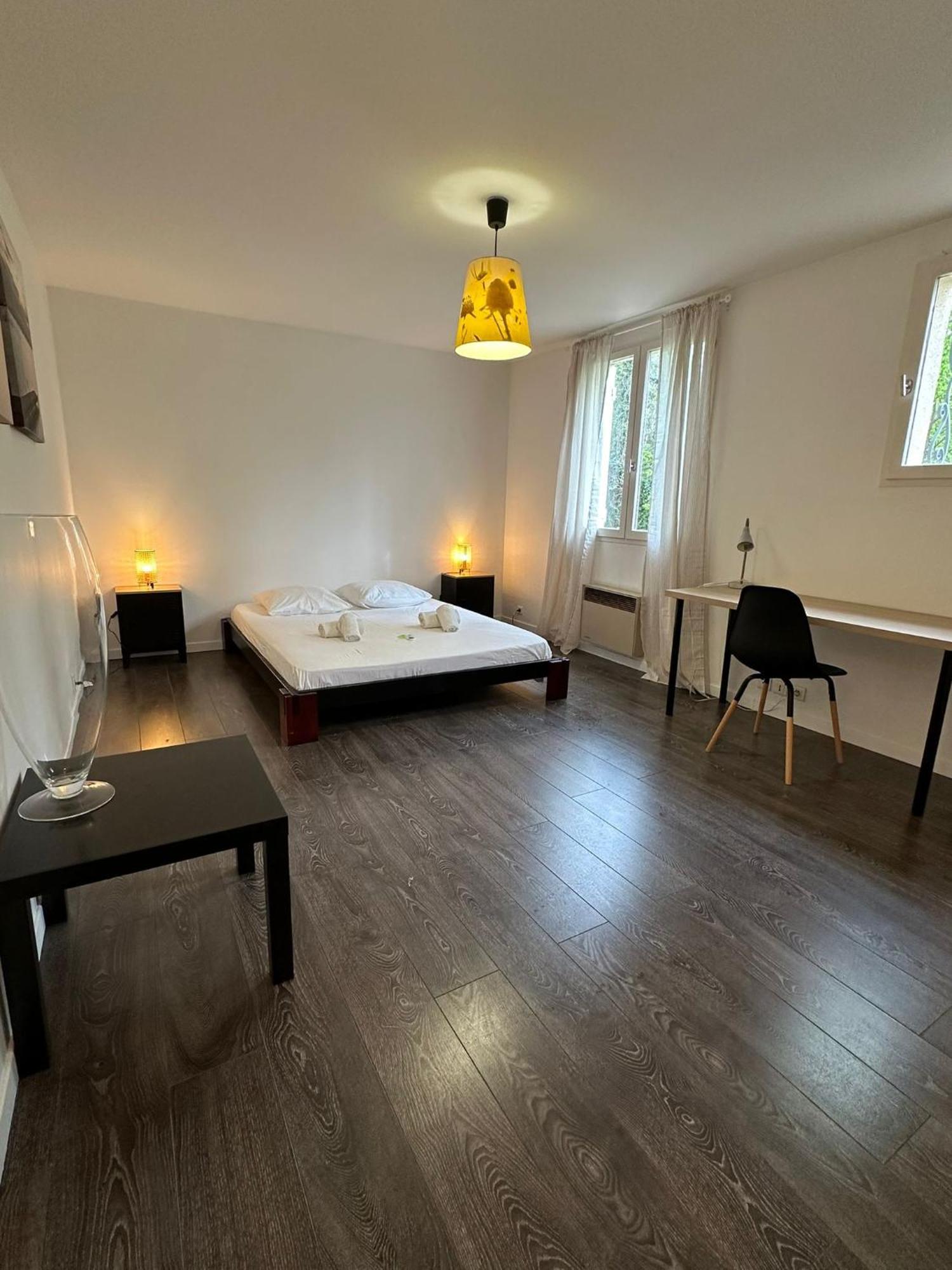 Constance 3 - Spacieux En Dernier Etage Appartement Antibes