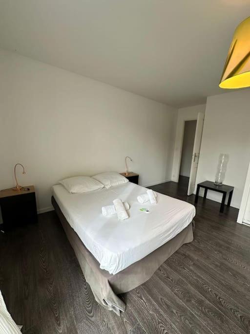 Constance 3 - Spacieux En Dernier Etage Appartement Antibes