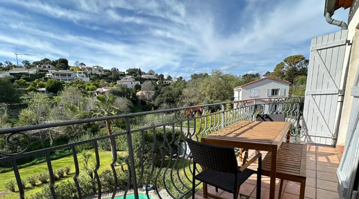 Constance 3 - Spacieux En Dernier Etage